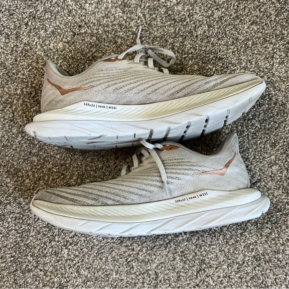 Hoka One One Mach 5 Running Shoes Mens Size 10.5 White Copper Athletic Sneakers - Picture 6 of 9